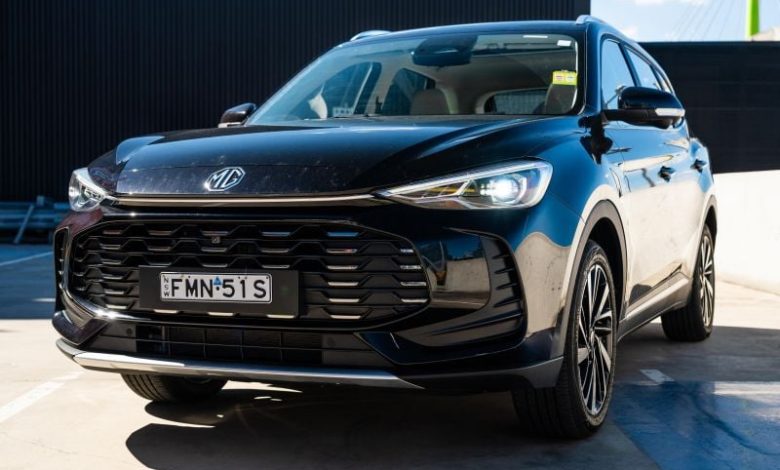 2025 میلی گرم ZS Hybrid+ Review Essence