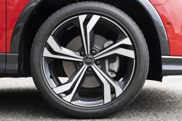 2025 بررسی Audi Q3
