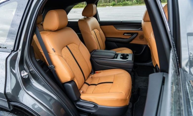 بررسی 2025 Mazda CX-90 G50E Azami
