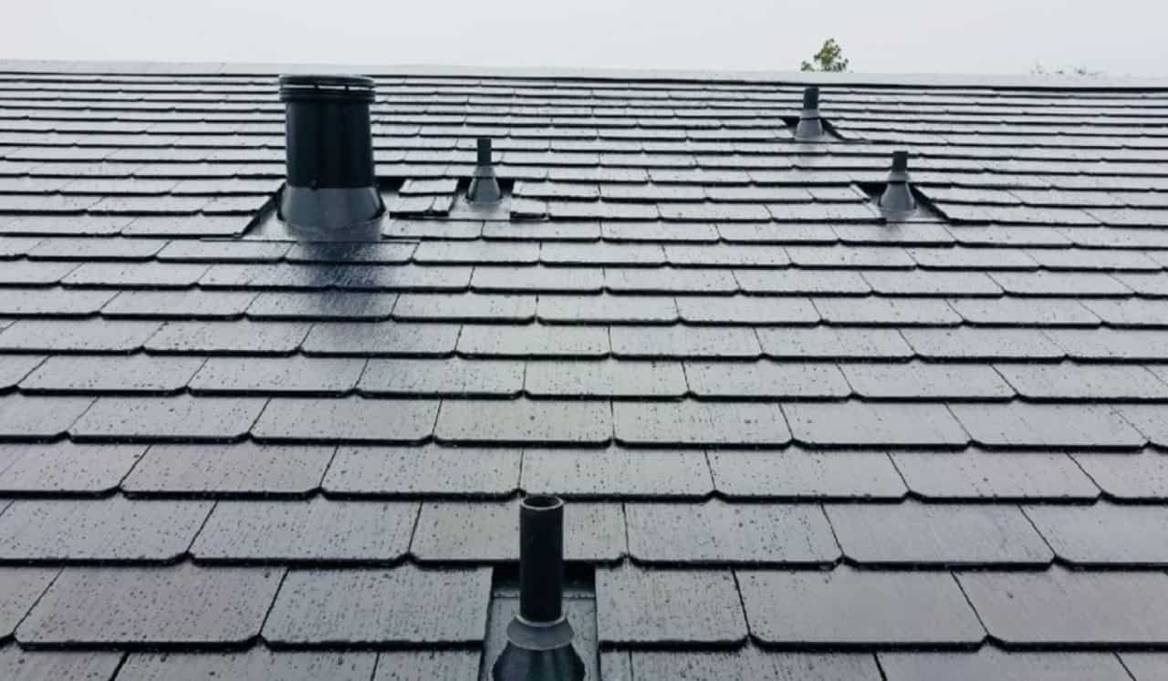 سقف Tesla Solar Roof
