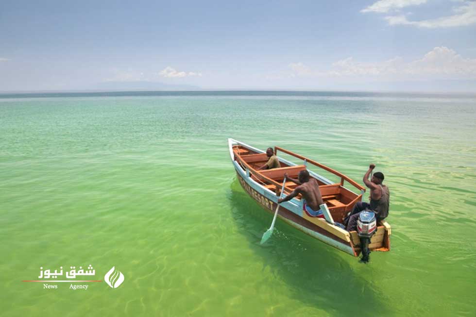 عکس Lake Tanganyika