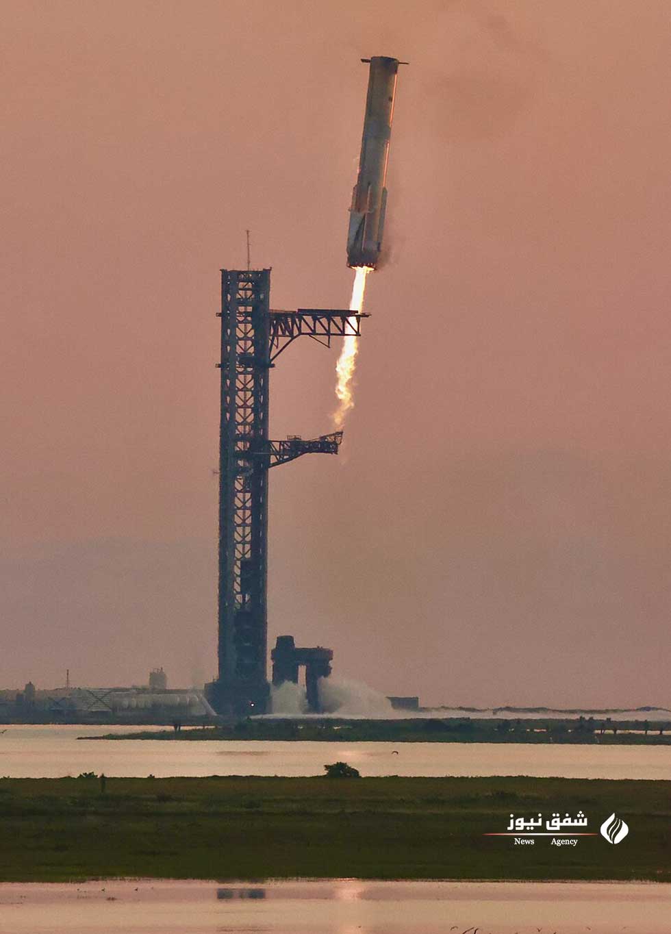 برج ۱۴۶ متری spacex